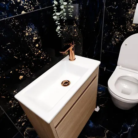 Beautiful Paula With Jacuzzi In