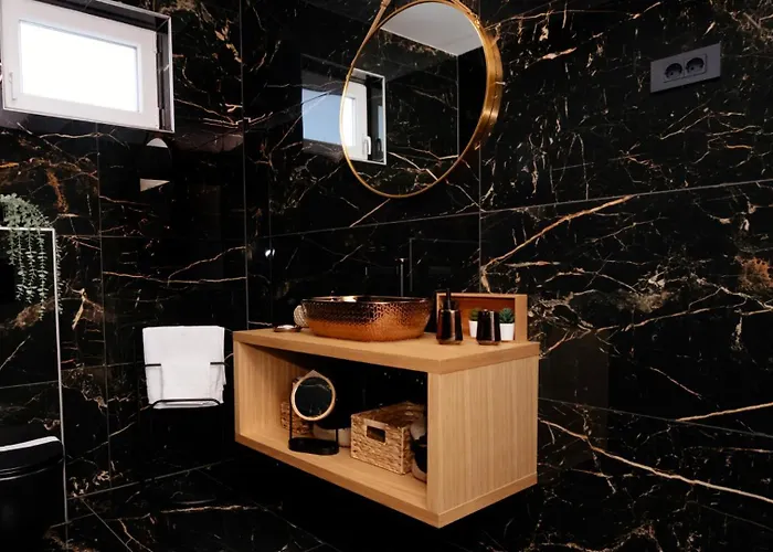 别墅 Beautiful Paula With Jacuzzi In *